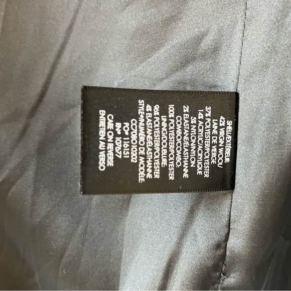 Alice + Olivia Black and White beaded “Told You So” Blazer - Picture 9 of 16